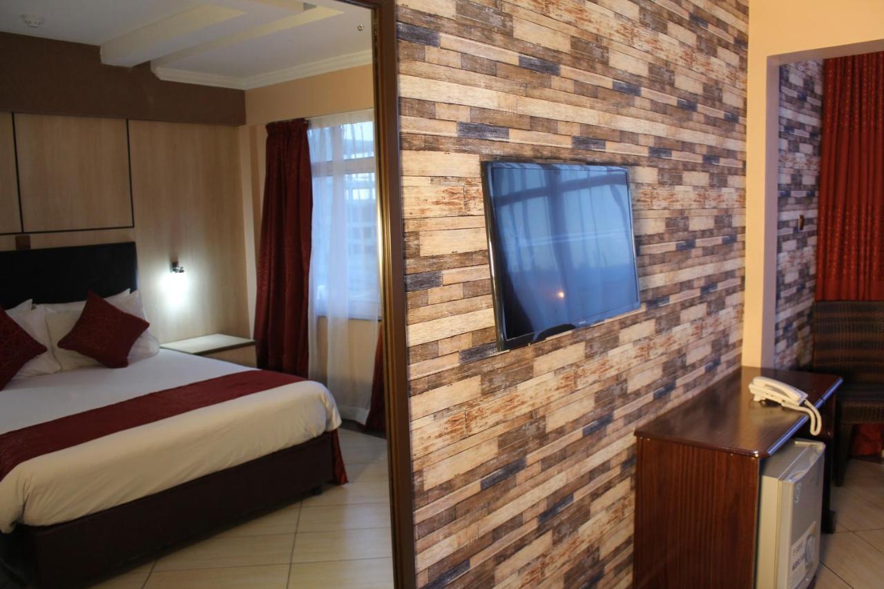 Airport Landing Hotel Найроби Экстерьер фото
