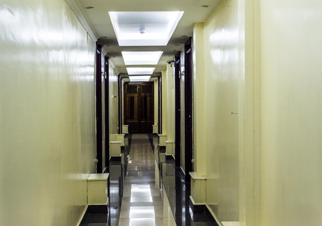 Airport Landing Hotel Найроби Экстерьер фото
