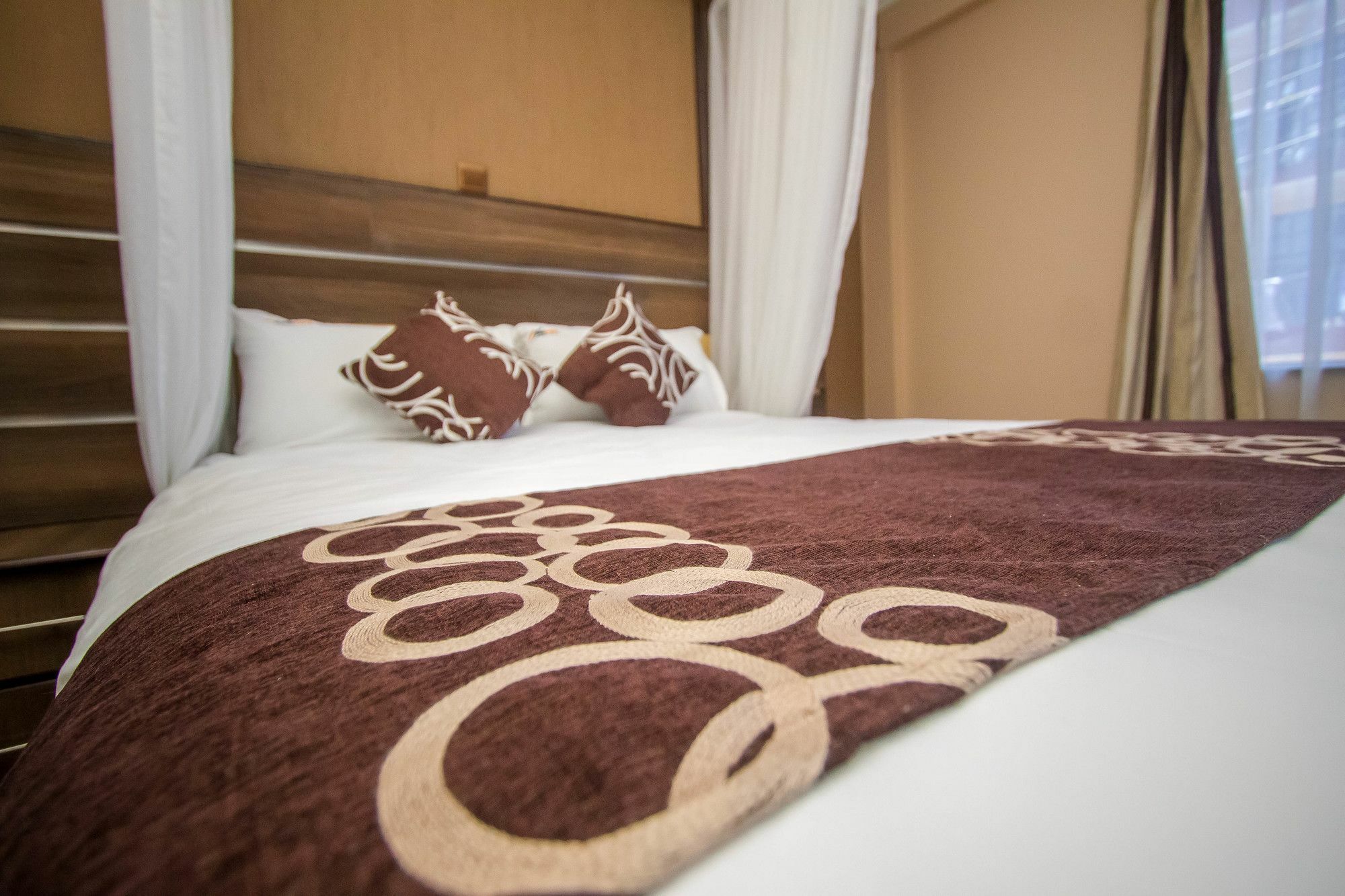 Airport Landing Hotel Найроби Экстерьер фото